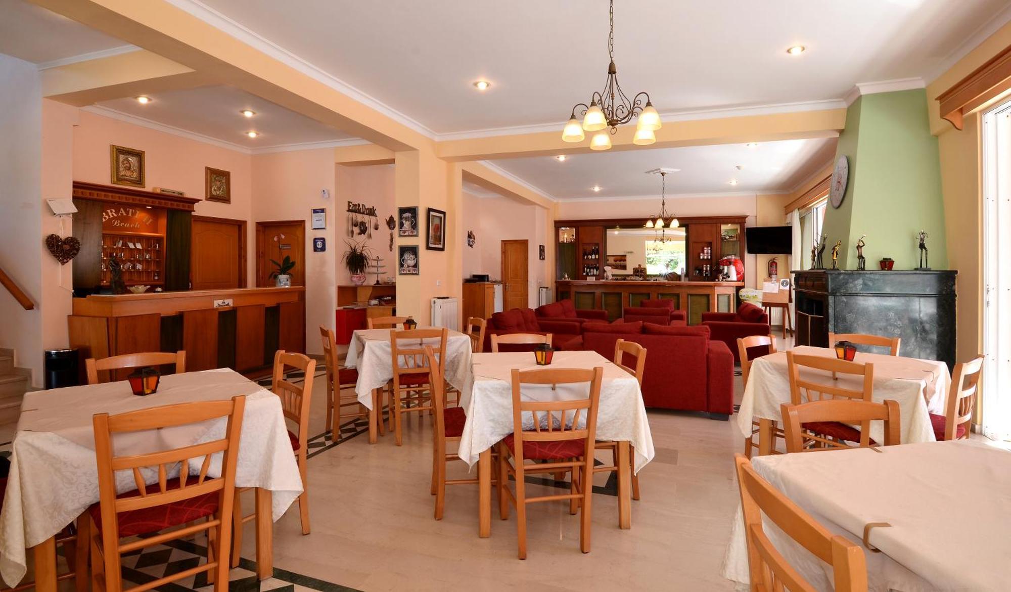 Brati II Beach Hotel Arkoudi Exterior photo
