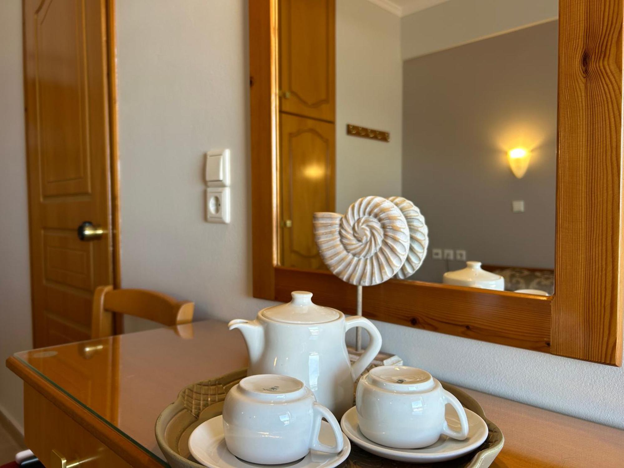 Brati II Beach Hotel Arkoudi Exterior photo